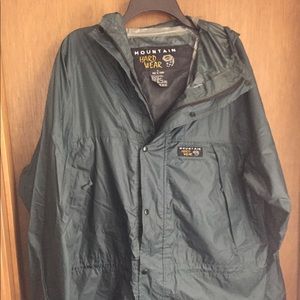 Men’s rain coat